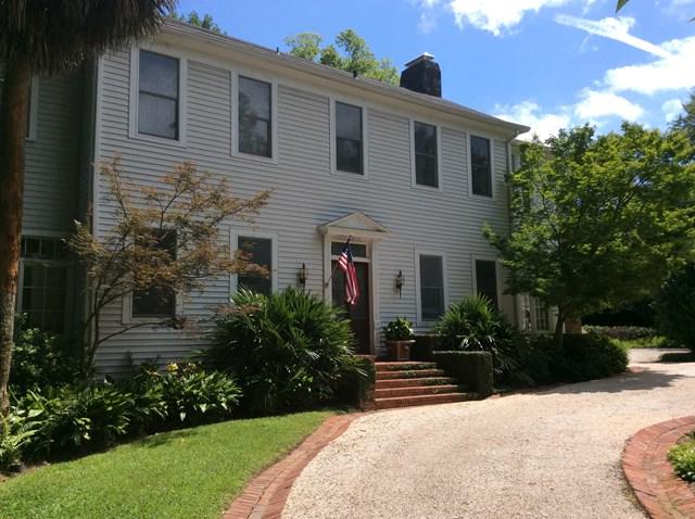 212 South Boundary Avenue - Photo 1