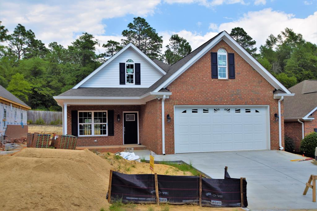 126 Lynn Drive - Photo 1