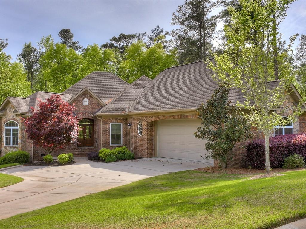 271 Golden Oak Drive - Photo 1