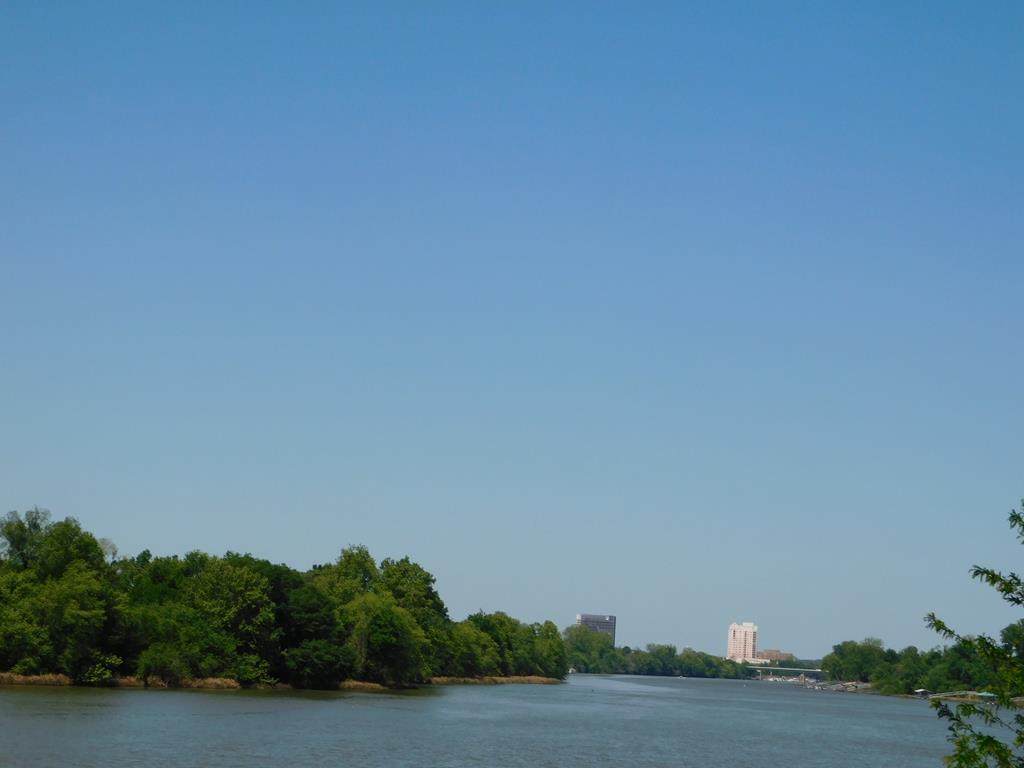 694 River North Drive - Photo 1