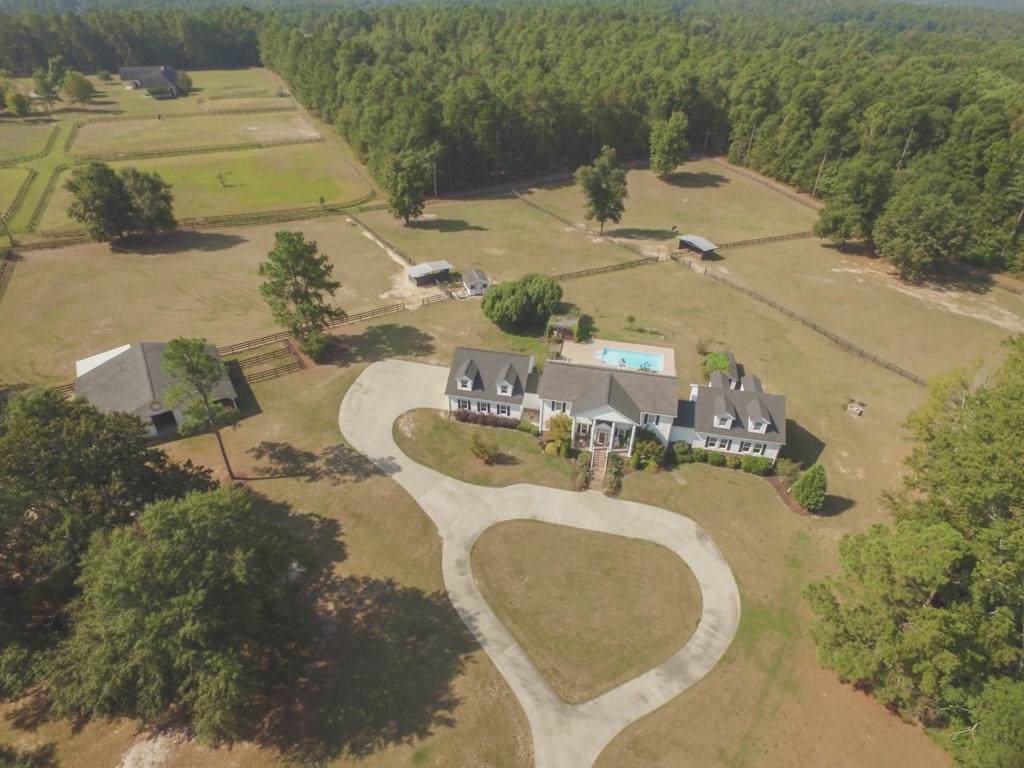 585 Bella Vista Lane - Photo 1