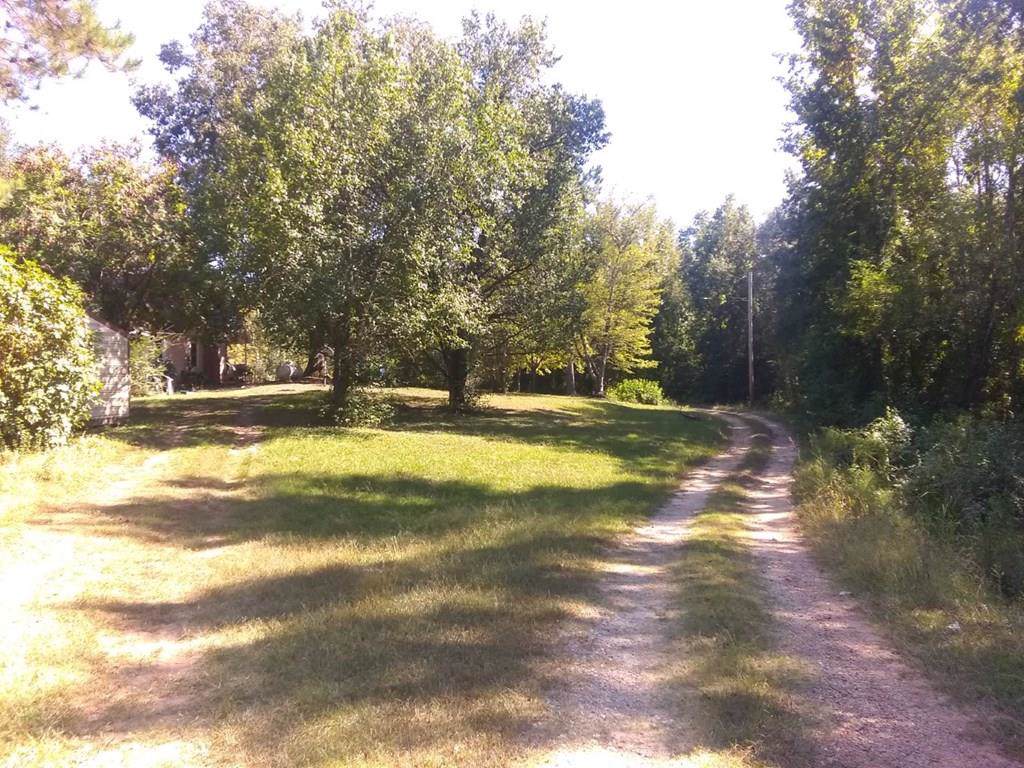 12 Strom Lane - Photo 1