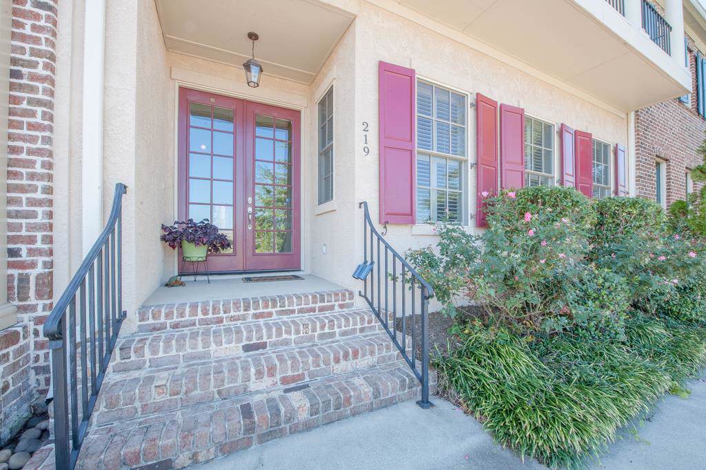 219 Society Hill Drive - Photo 1