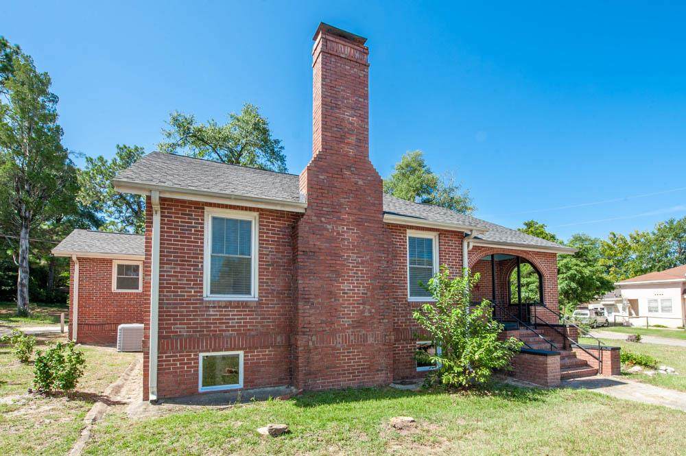 1123 Richland Avenue - Photo 1