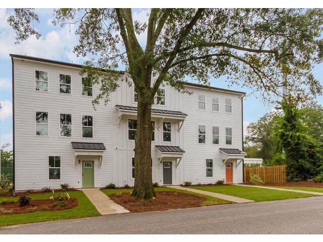116 Lecompte Avenue - Photo 1