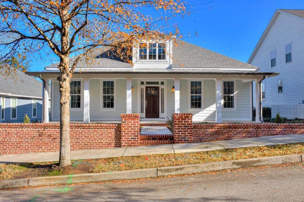 324 Pascalis Place - Photo 1