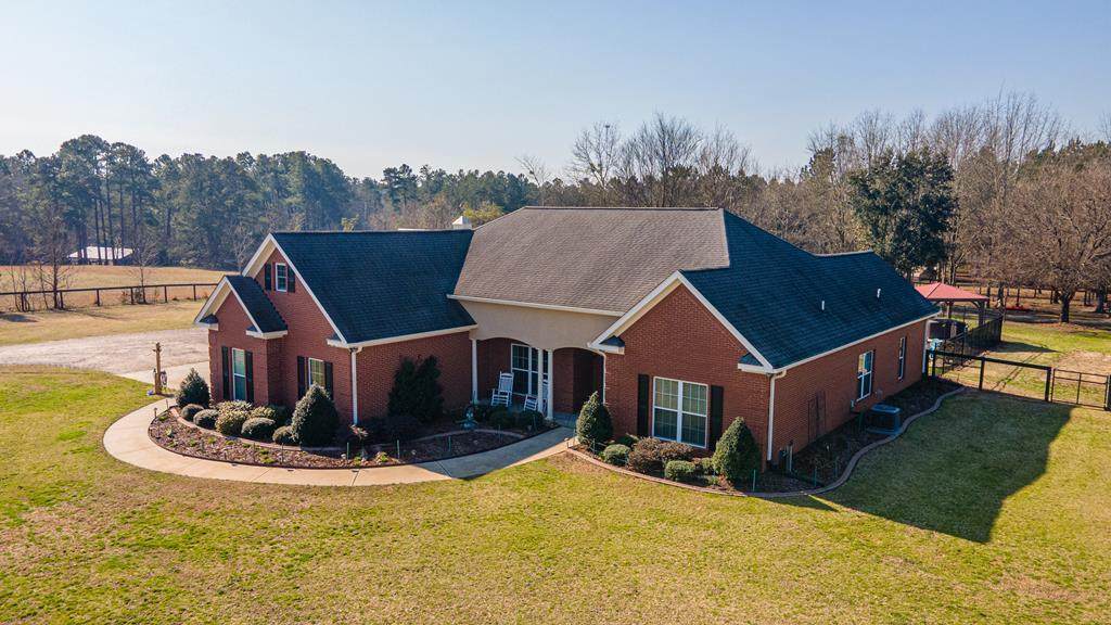 128 Pine Hill Drive - Photo 1