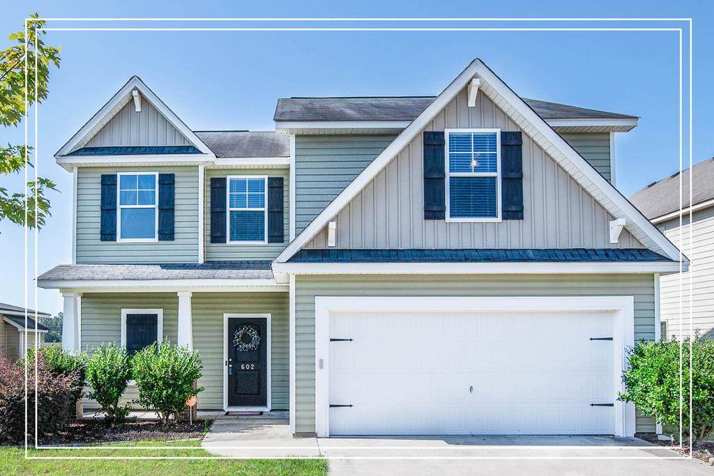 602 Village East Circle - Photo 1