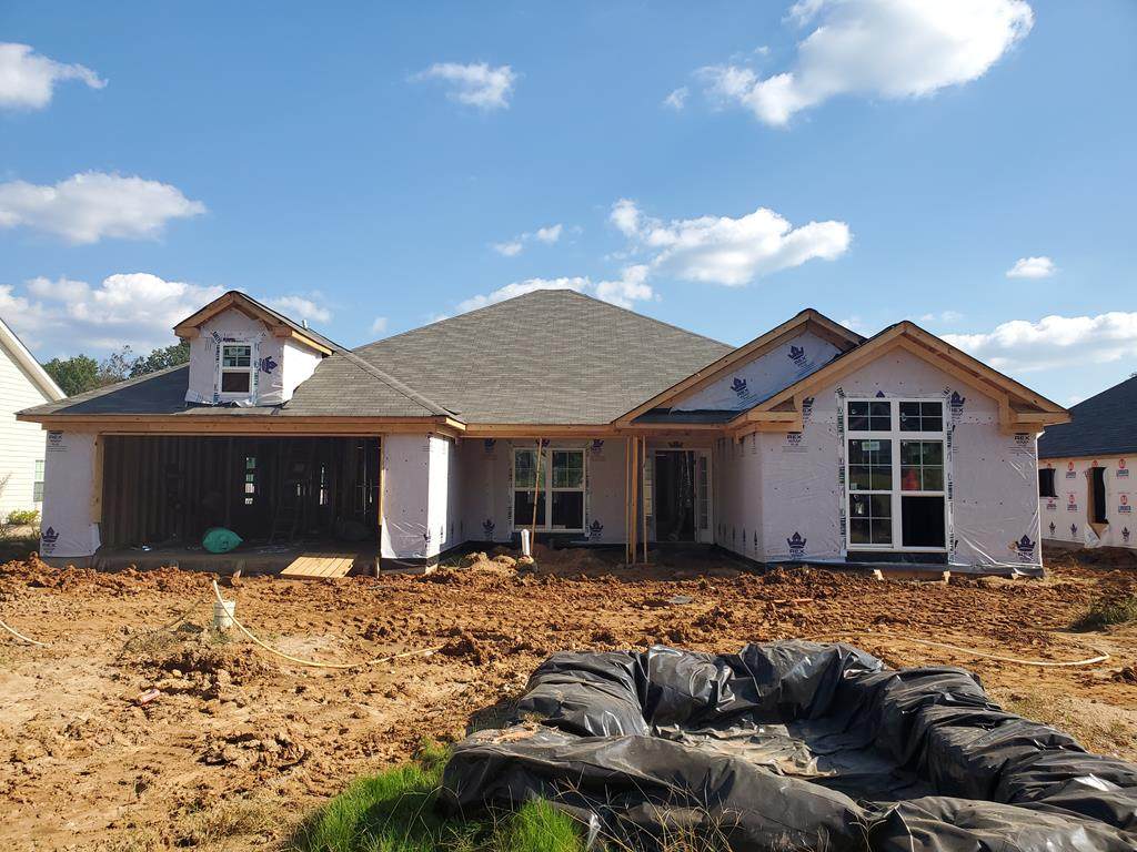 205 Bonhill Street - Photo 1