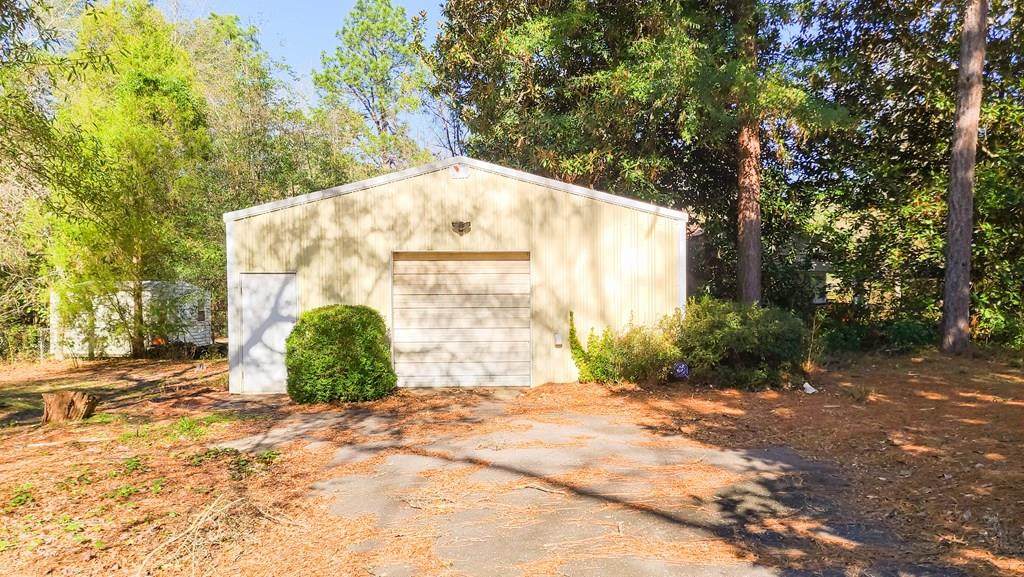 1020 Spaulding Drive - Photo 1
