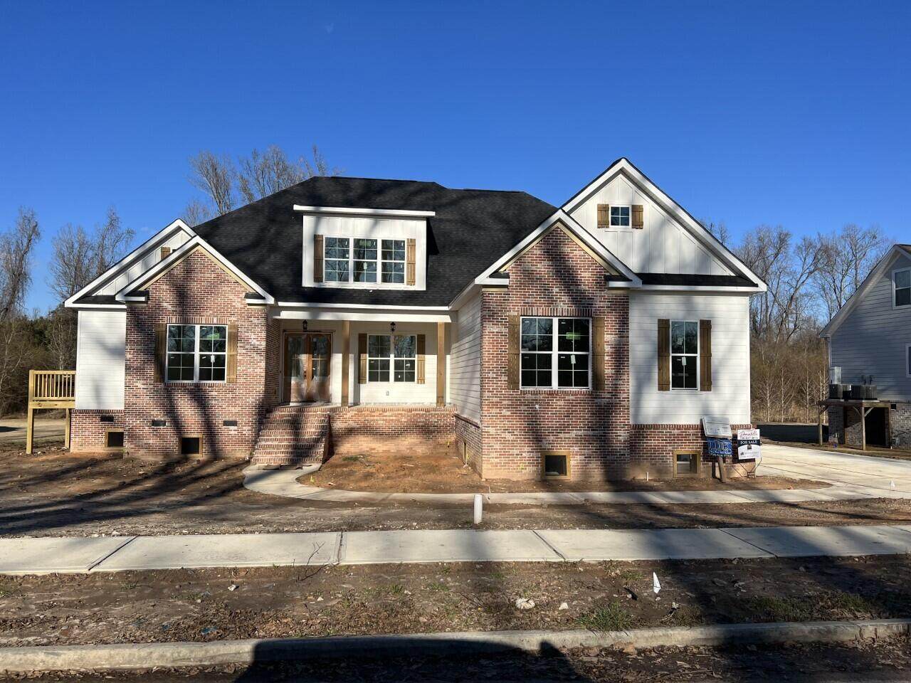 635 River North Drive - Photo 1