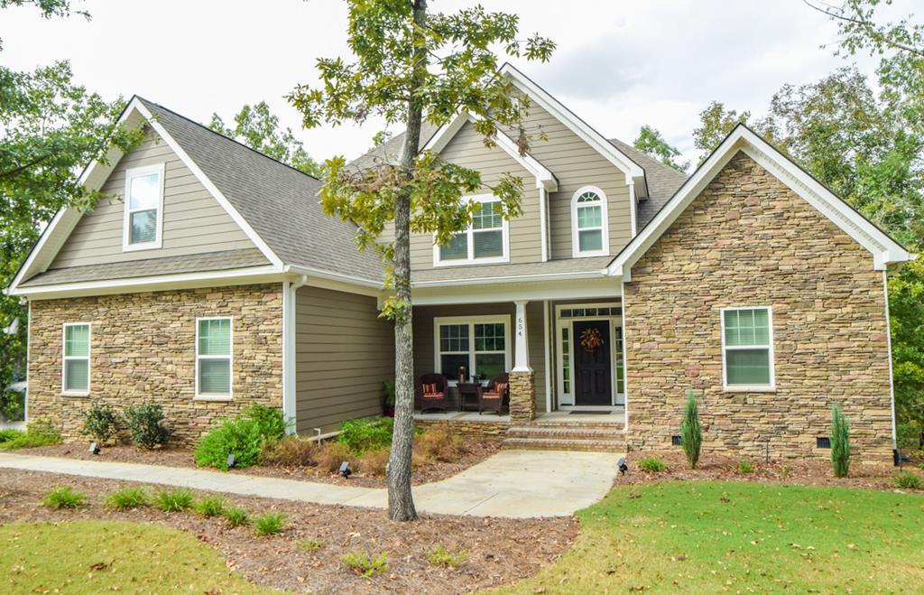 654 Parkside Drive - Photo 1
