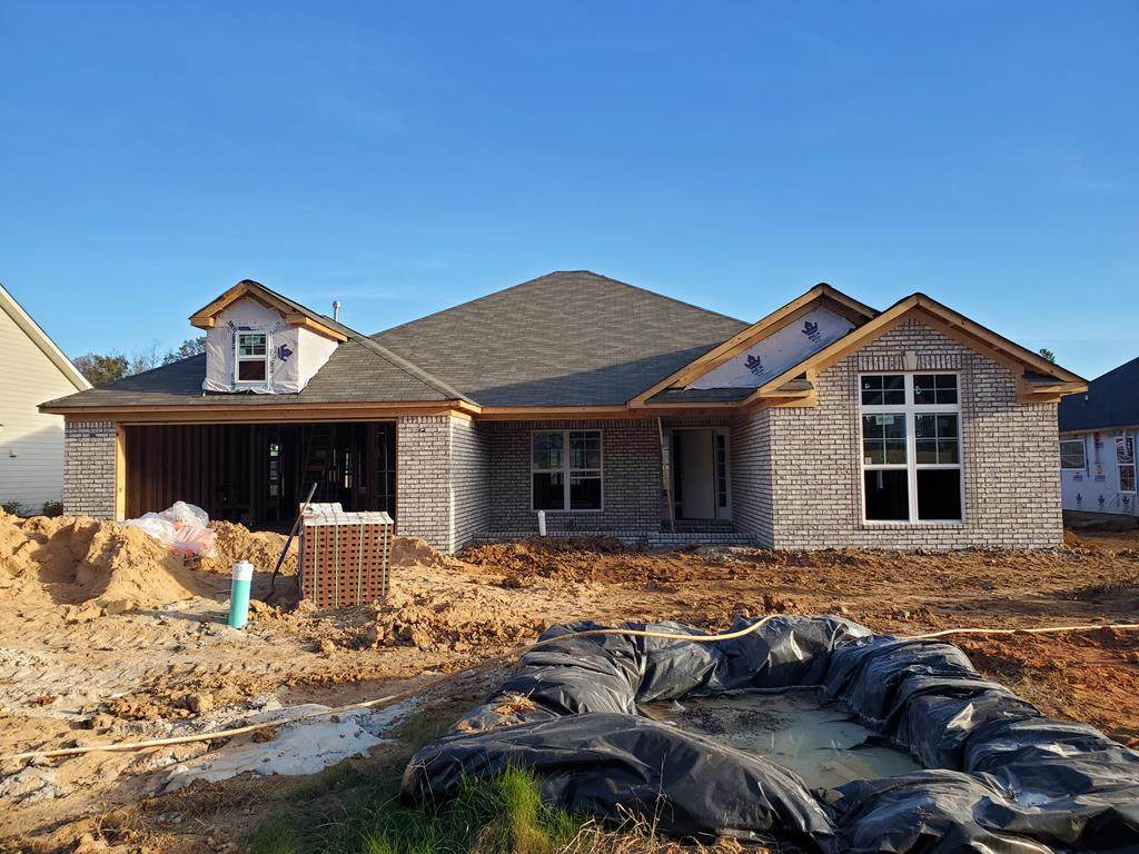 205 Bonhill Street - Photo 1