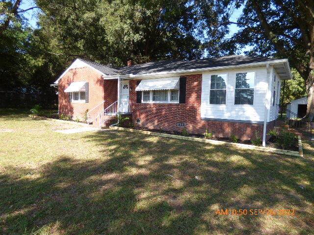 5 Mary Ann Drive - Photo 1