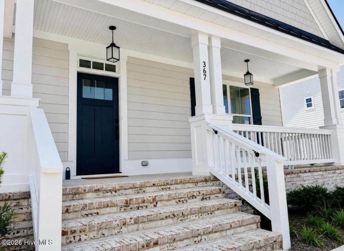 367 Pascalis Place - Photo 1