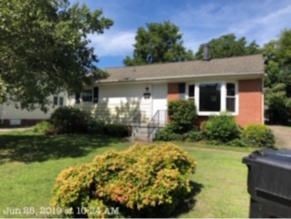 2205 Belmont St - Photo 1