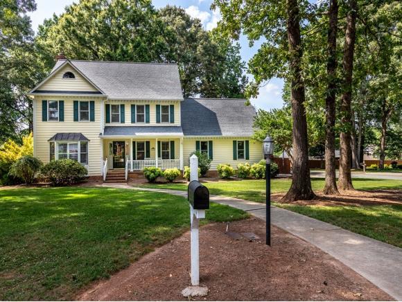 10 Westfield Ct - Photo 1