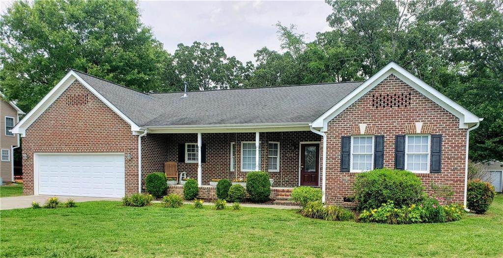 428 Timbergate Drive - Photo 1
