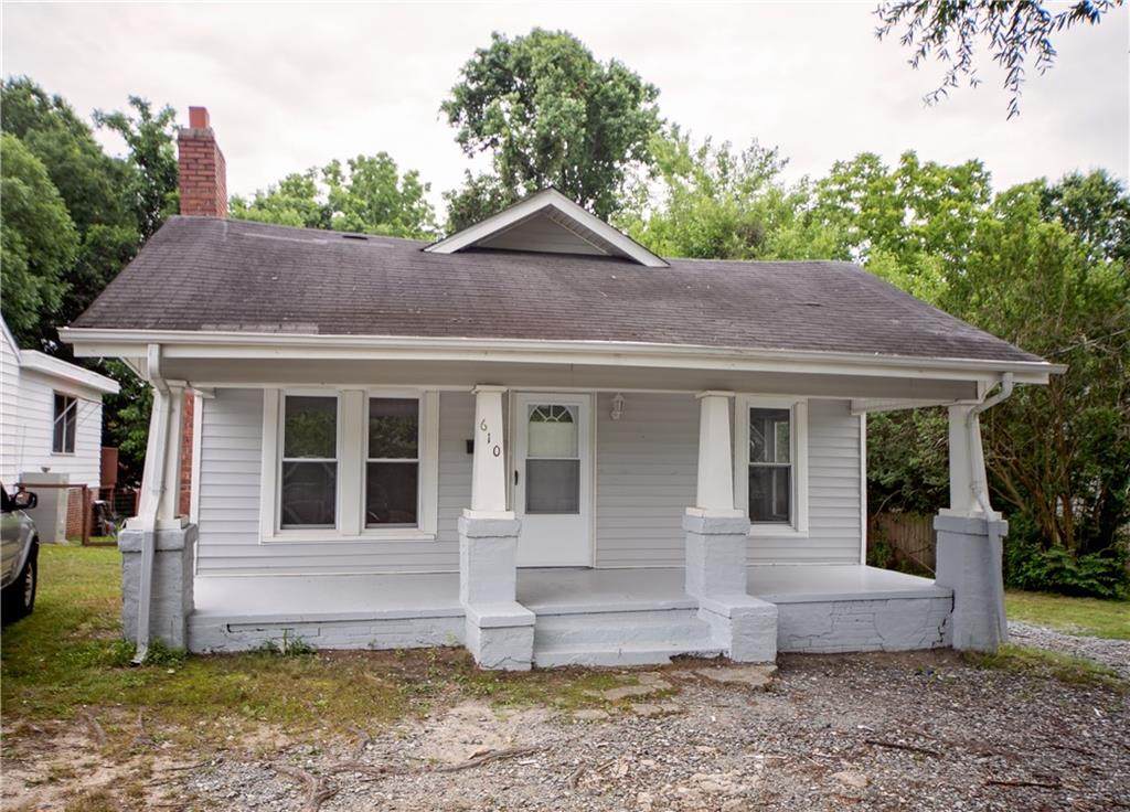 610 Cameron Street - Photo 1