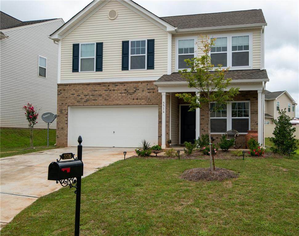5516 Hardie Farm Drive - Photo 1