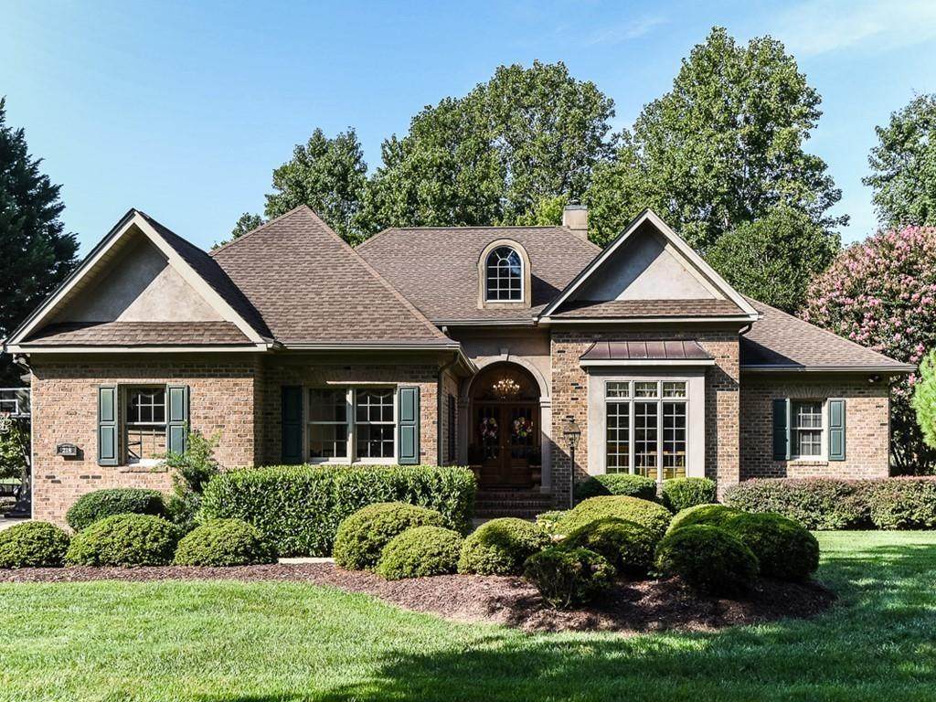 218 Cypress Point - Photo 1