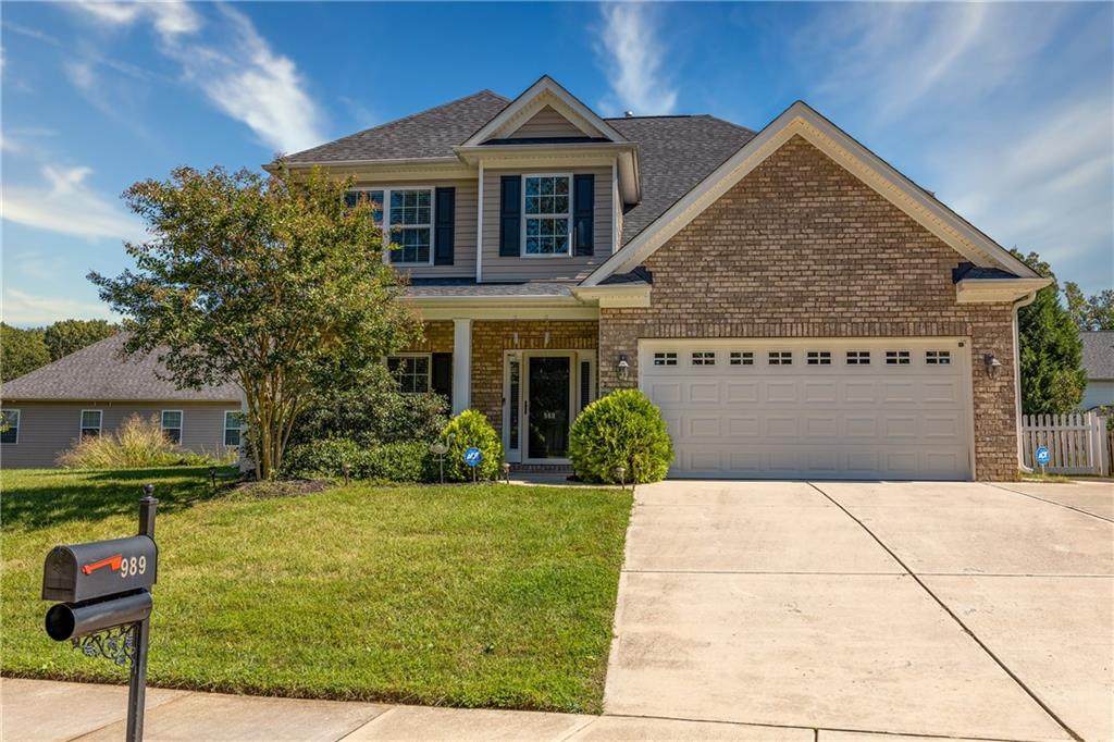 989 Beesons Field Drive - Photo 1