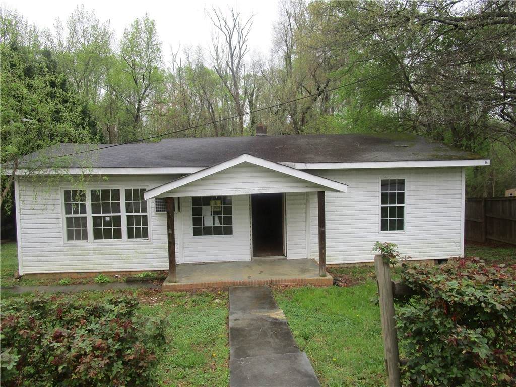 108 Rotary Lane - Photo 1