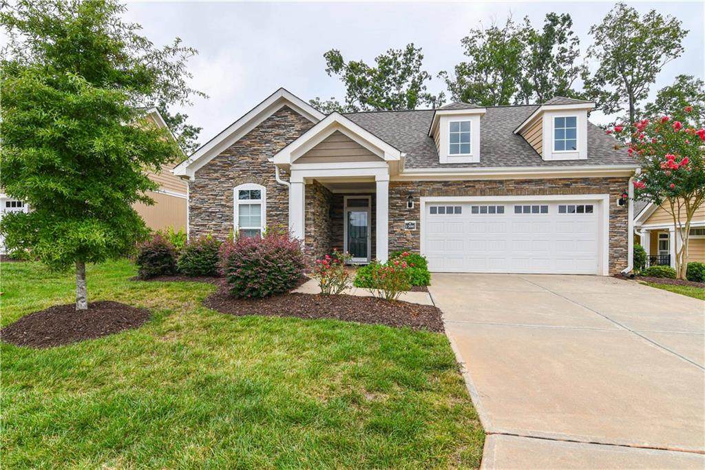 1300 Brookview Drive - Photo 1