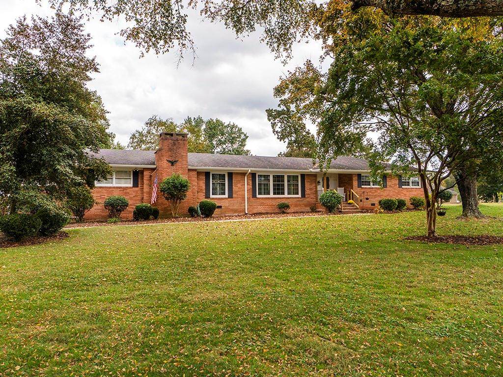 1010 Hanford Road - Photo 1