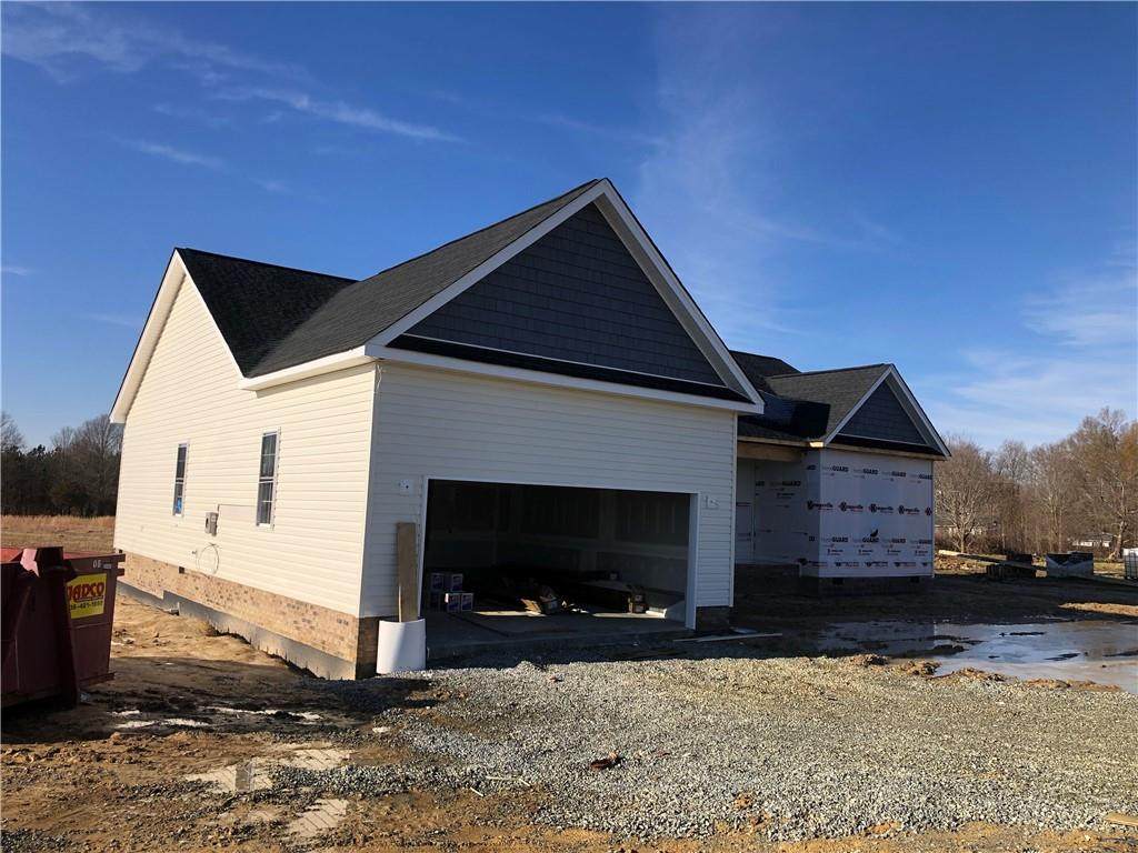 2717 Eagles Roost Trail - Photo 1