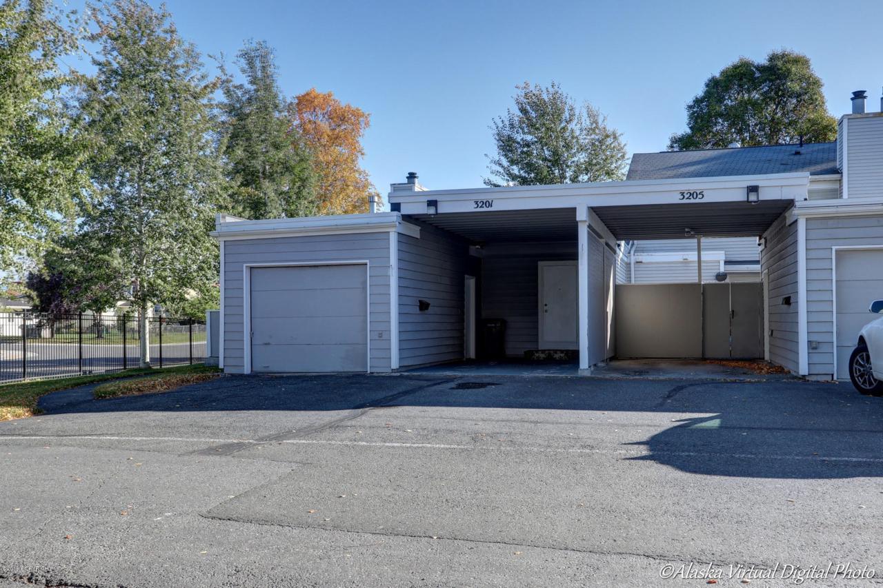 3201 Montpelier Court - Photo 1
