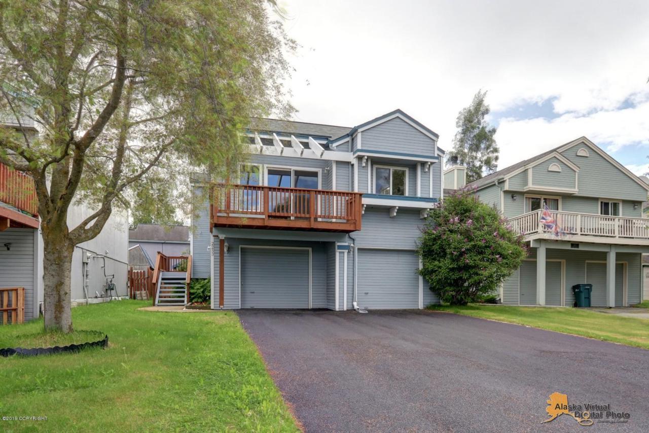 2253 Mistybrook Circle - Photo 1