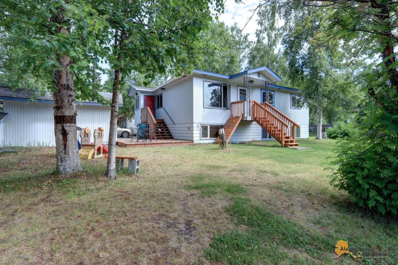3337 Creekside Drive - Photo 1