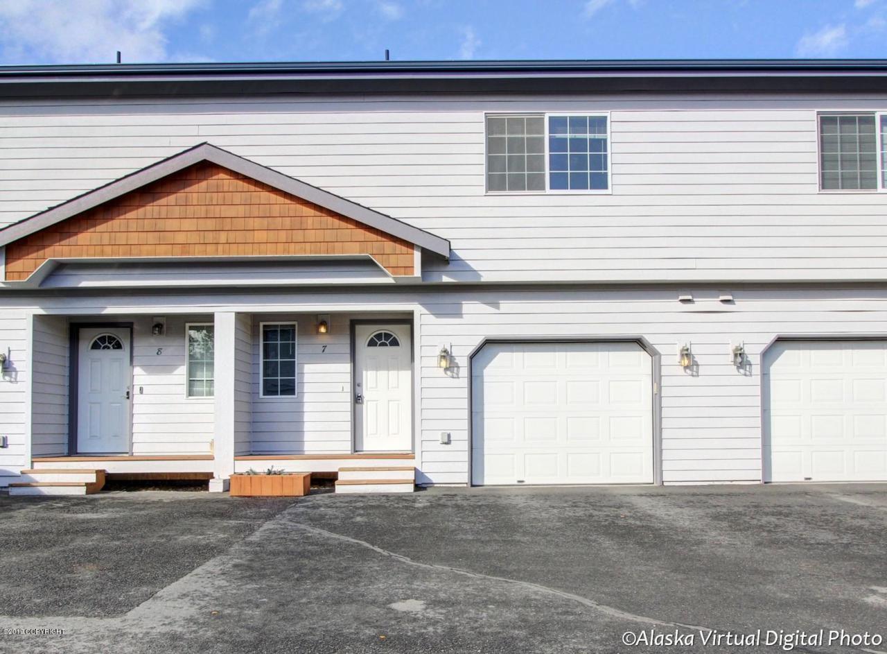 8518 Dunlap Court - Photo 1