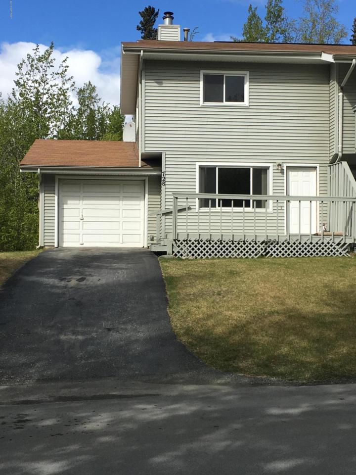 728 Peck Street - Photo 1