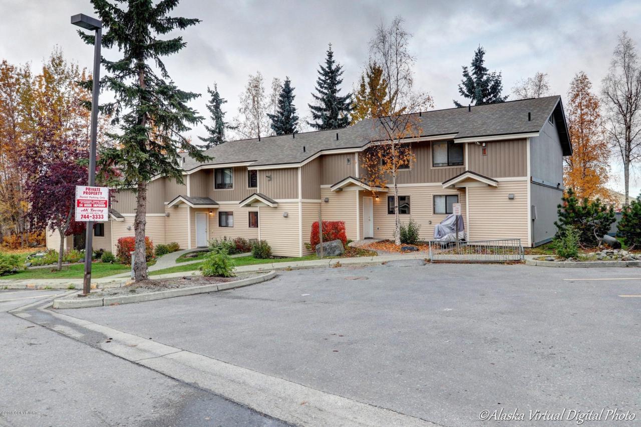 16510 Centerfield Drive - Photo 1