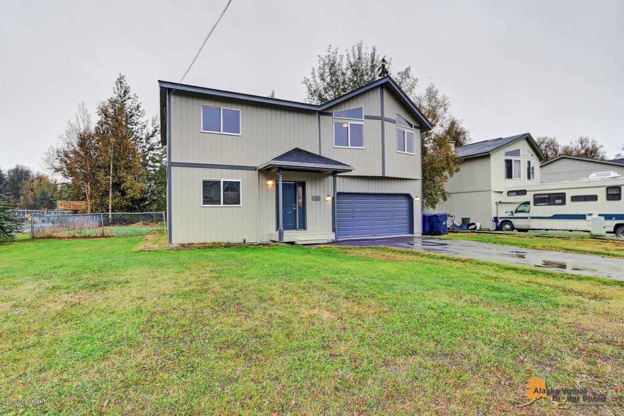720 Fern Avenue - Photo 1