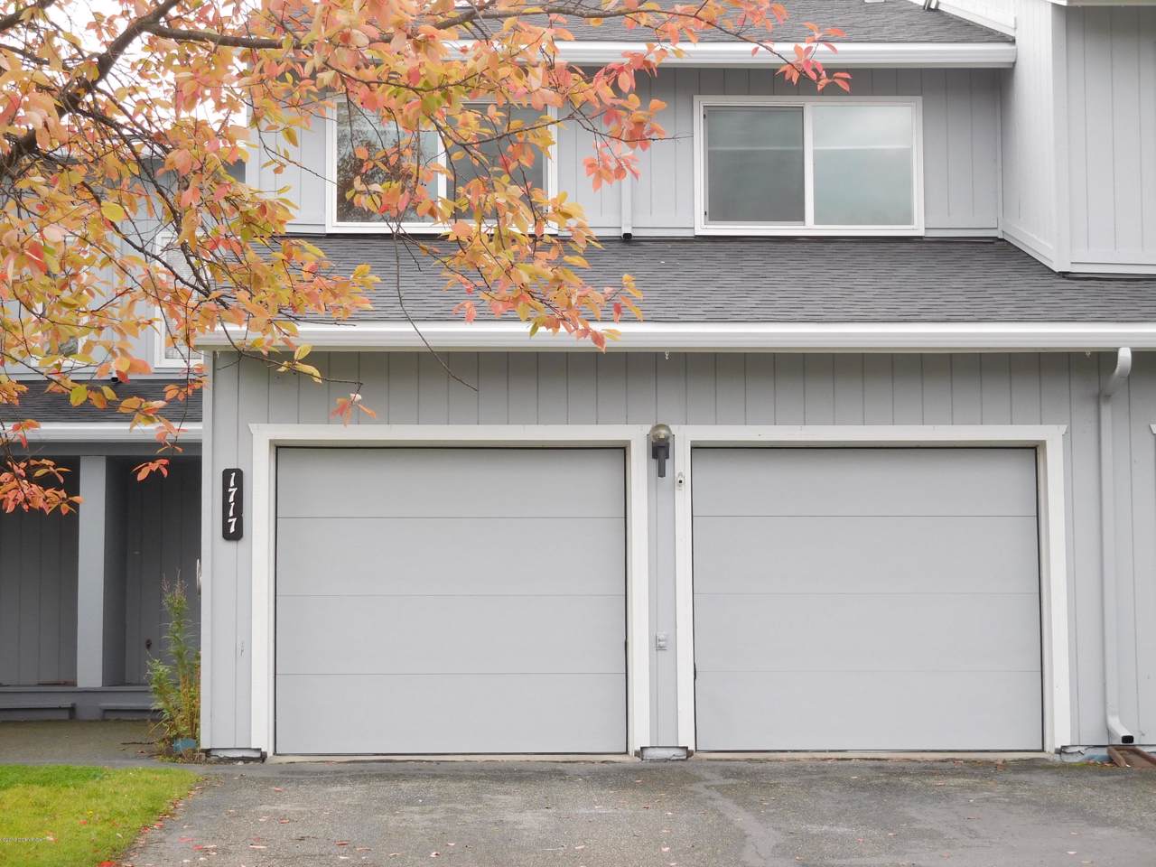 1717 Morningtide Court - Photo 1
