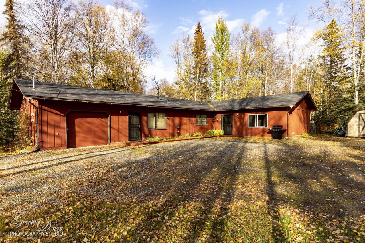 1861 Vaunda Avenue - Photo 1