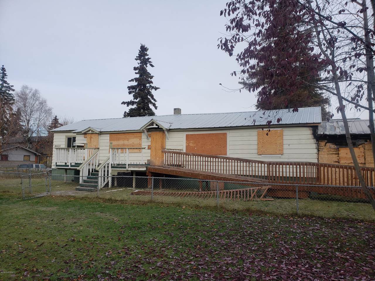 4401 Peterkin Avenue - Photo 1