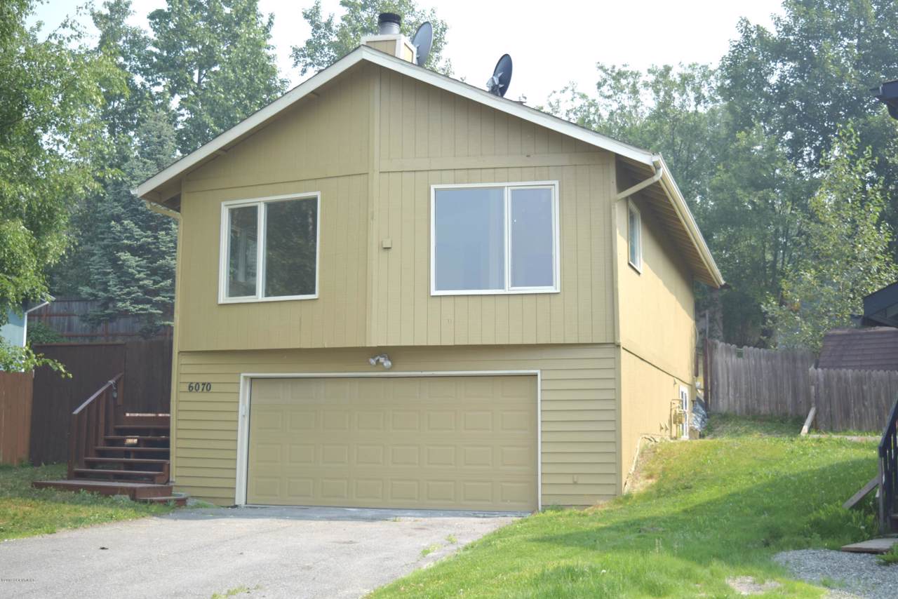 6070 Longoria Circle - Photo 1