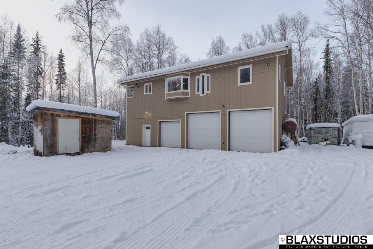729 Hillcrest Drive - Photo 1