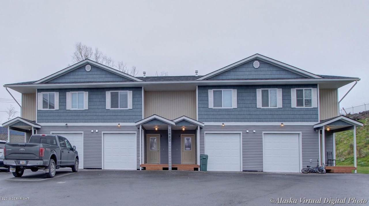 1640 Kinzi Circle - Photo 1