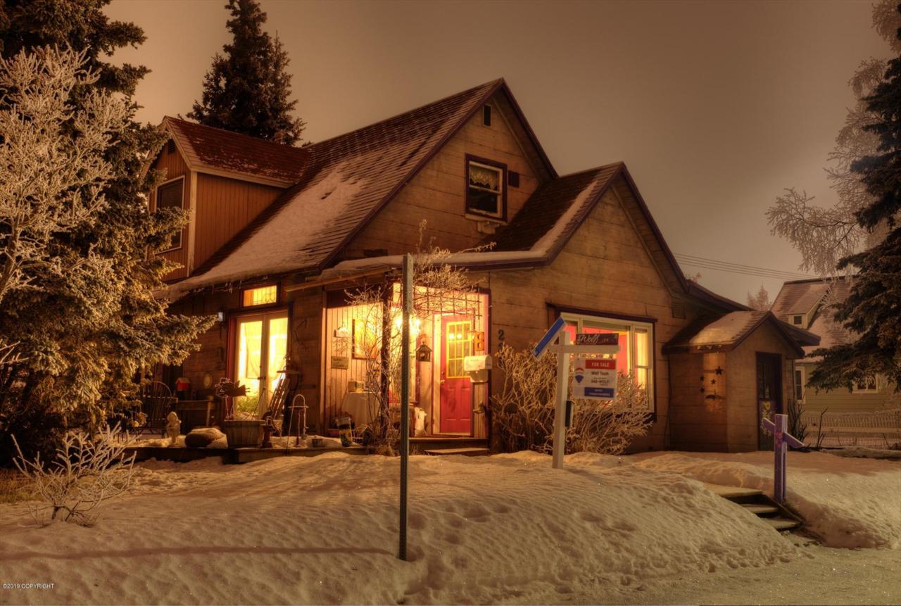 239 Harvard Avenue - Photo 1