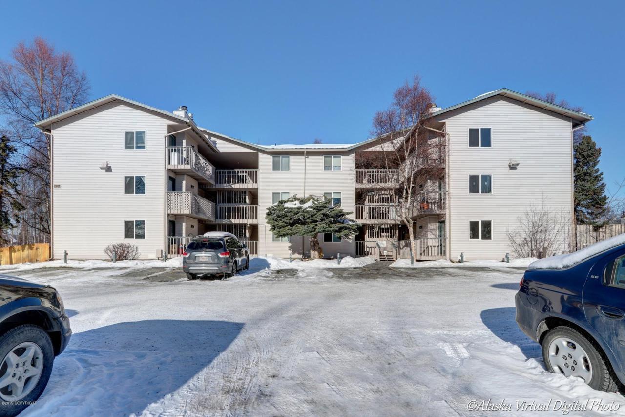 8601 Molanary Drive - Photo 1