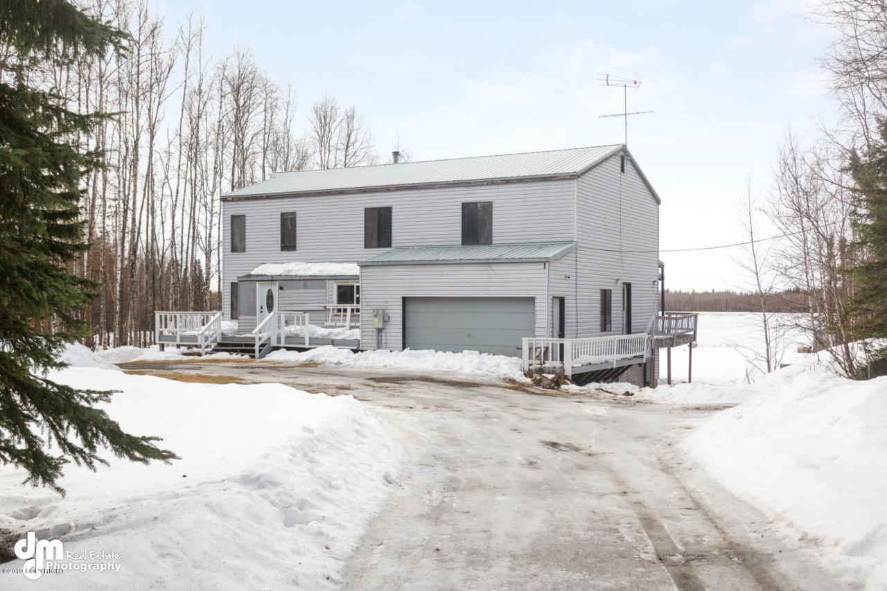 1870 Anning Drive - Photo 1
