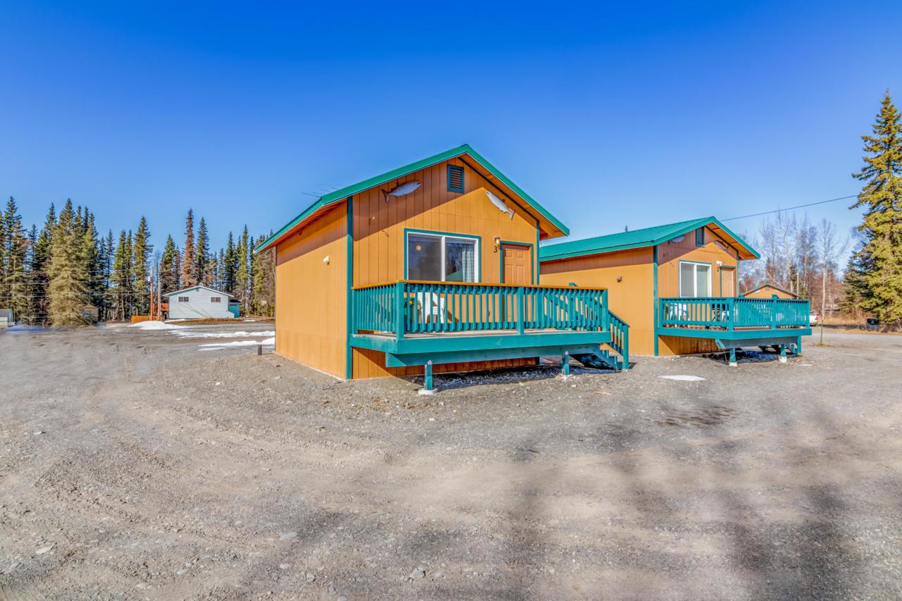 44911 Spruce Avenue - Photo 1