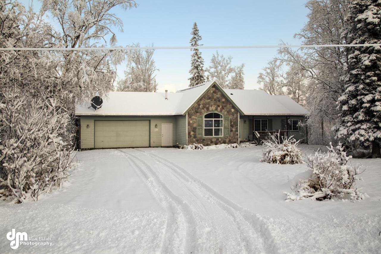 5511 Montclaire Avenue - Photo 1