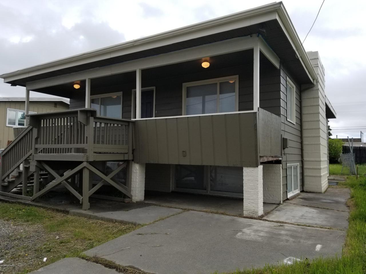 1103 30th Avenue - Photo 1