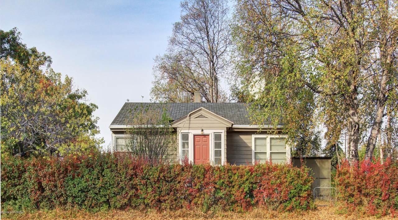 1040 C Street - Photo 1